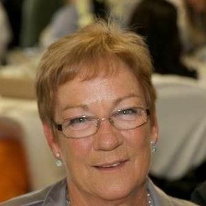 Meet your Posher, Pauline